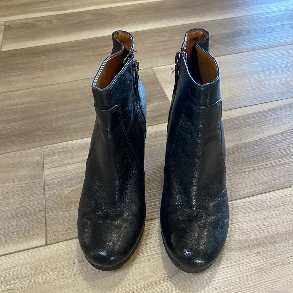 Nine West ‘Blacklight’ Hidden Wedge Bootie